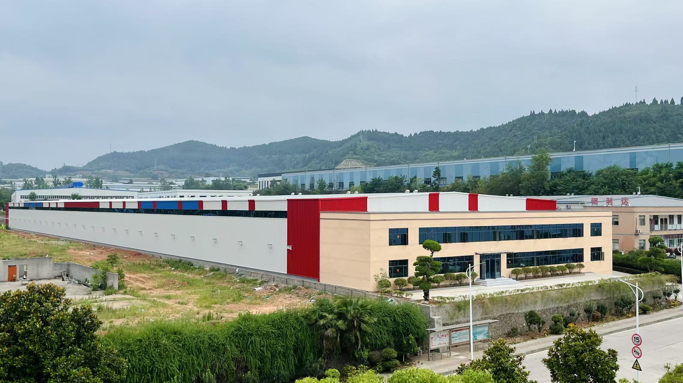 丹江口广深工业园重点企业智能制造升级改扩建项目