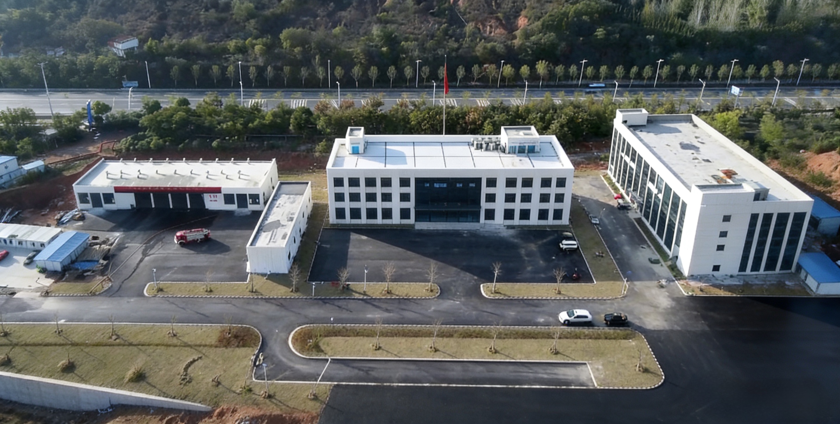 丹江口经济开发区综合服务中心